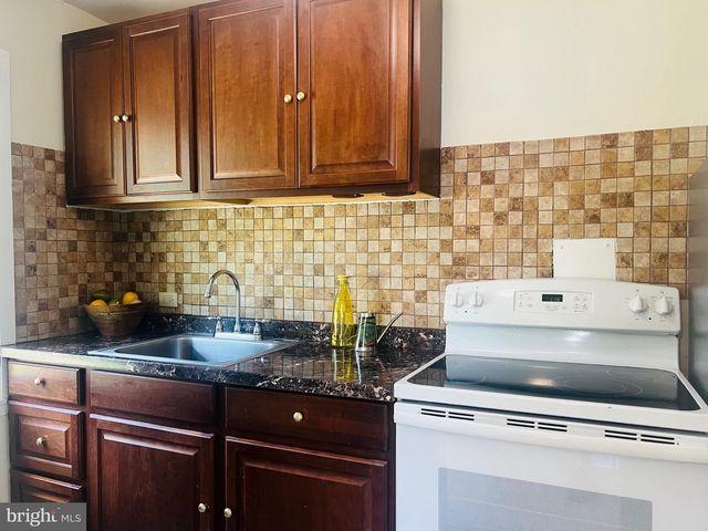 1-D LAUREL HILL RD, Greenbelt, MD 20770