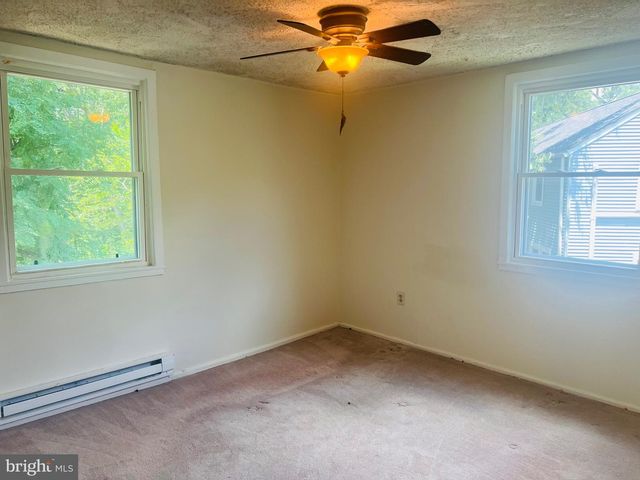 1-D LAUREL HILL RD, Greenbelt, MD 20770