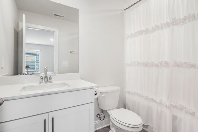 4517 Winslet Dr, Smyrna, TN 37167