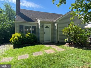 1016 BELMONT AVE, Secane, PA 19018