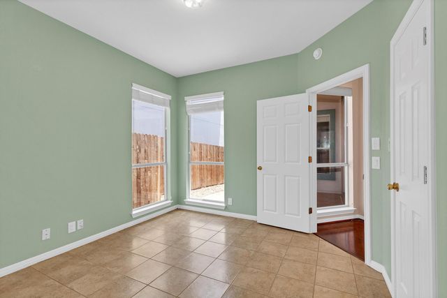 207 golf crest LN, Lakeway, TX 78734