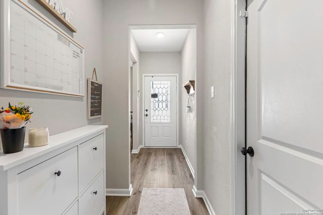 9219 Foxing Bluff, Converse, TX 78109