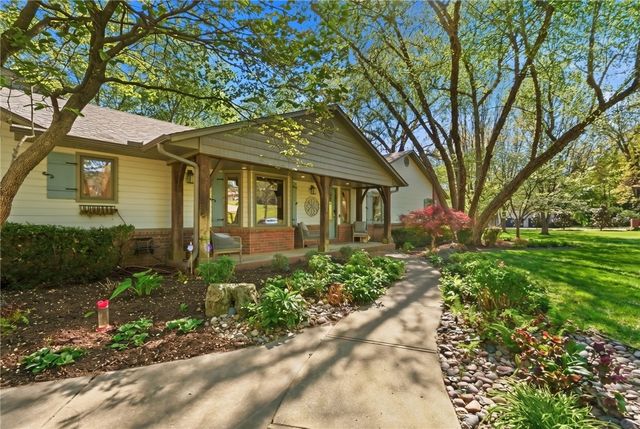 3221 Eden Drive, Johnson, AR 72762