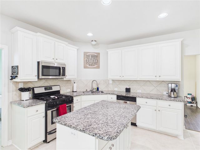 10645 C Hoppess Road, Franklin, TX 77856