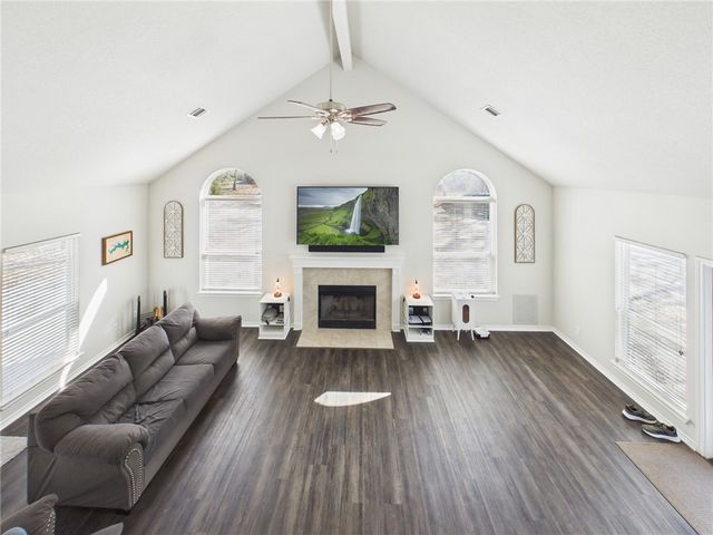 10645 C Hoppess Road, Franklin, TX 77856