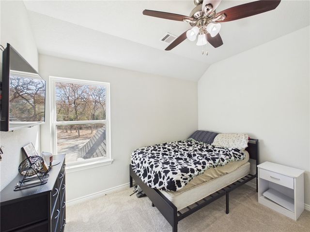 10645 C Hoppess Road, Franklin, TX 77856