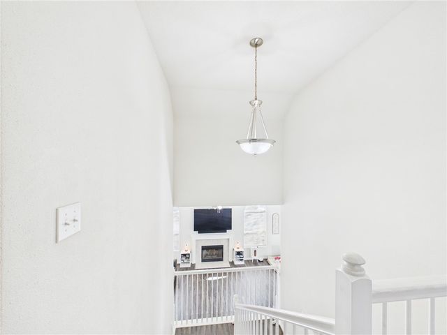 10645 C Hoppess Road, Franklin, TX 77856