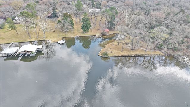 10645 C Hoppess Road, Franklin, TX 77856