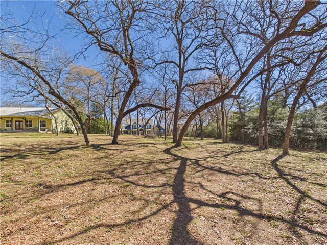 10645 C Hoppess Road, Franklin, TX 77856
