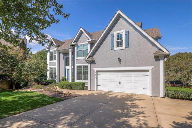 9016 W 148TH Terrace, Overland Park, KS 66221
