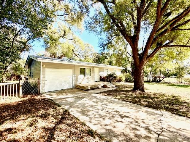 409 Berkshire Drive, Tallahassee, FL 32304