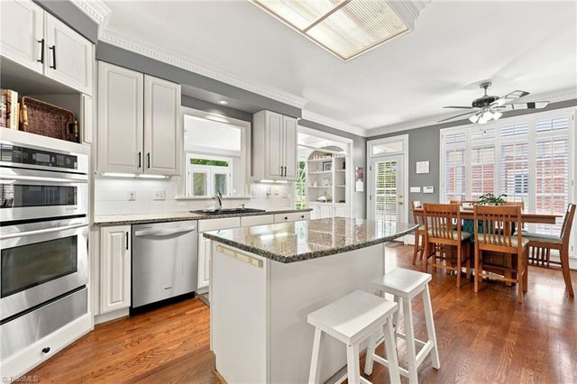 3922 Old Berkshire Drive, Browns Summit, NC 27214