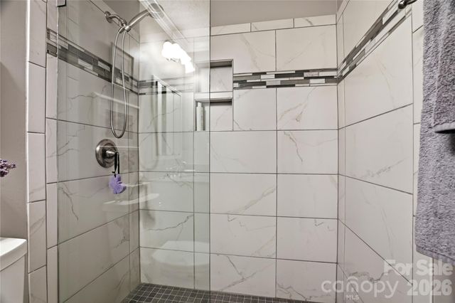 19823 Henderson Road F, Cornelius, NC 28031
