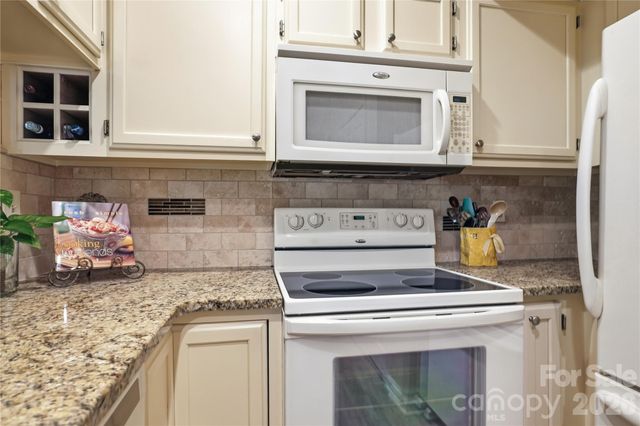 19823 Henderson Road F, Cornelius, NC 28031