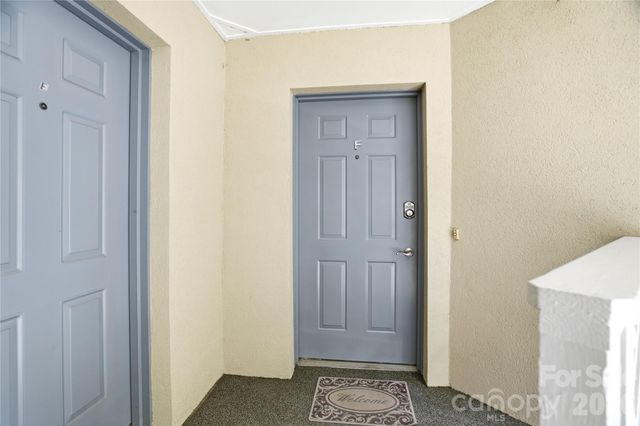 19823 Henderson Road F, Cornelius, NC 28031