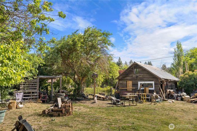 1105 E Third Street, Cle Elum, WA 98922