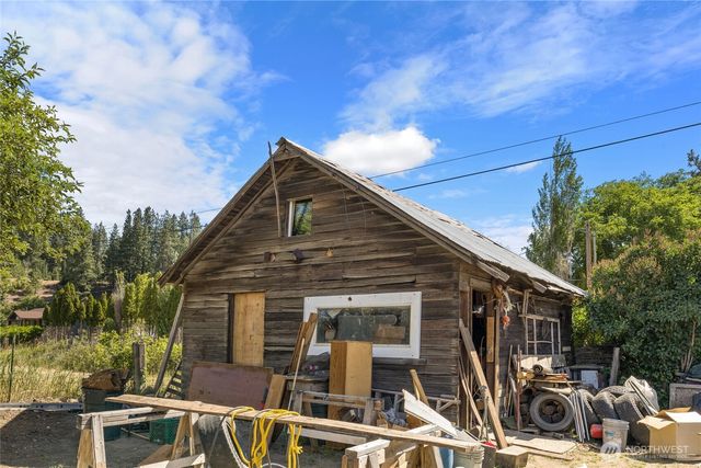 1105 E Third Street, Cle Elum, WA 98922