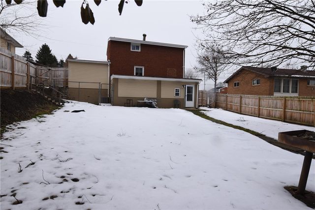 503 Sunnyfield, Monroeville, PA 15146