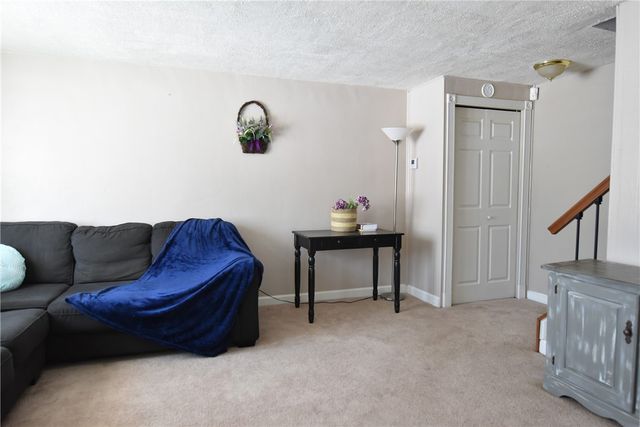 503 Sunnyfield, Monroeville, PA 15146