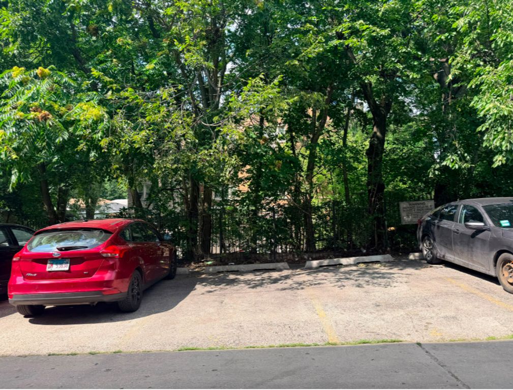 4956 N Kimball Avenue SPACE5, Chicago, IL 60625