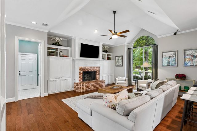 11 Brook Hollow Lane, Trophy Club, TX 76262