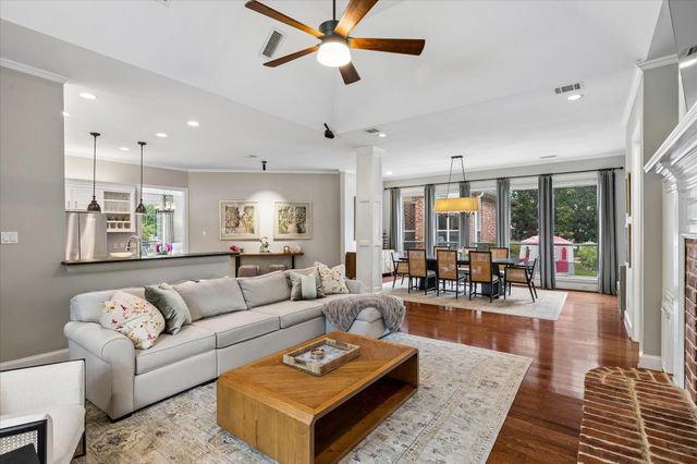 11 Brook Hollow Lane, Trophy Club, TX 76262