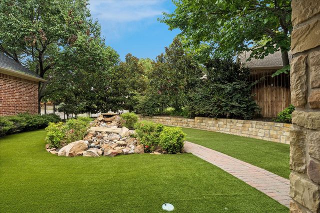 11 Brook Hollow Lane, Trophy Club, TX 76262