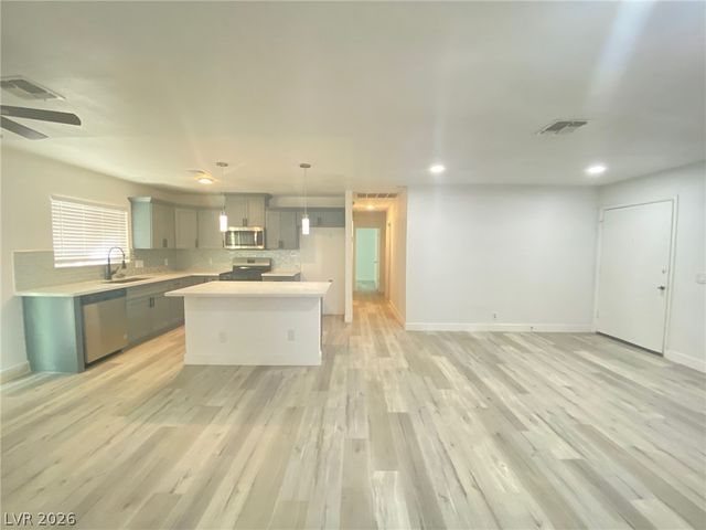 4985 National Avenue, Las Vegas, NV 89146
