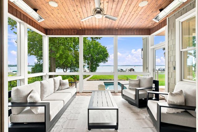 2412 Lafayette Road, Wayzata, MN 55391