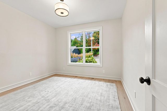 2412 Lafayette Road, Wayzata, MN 55391