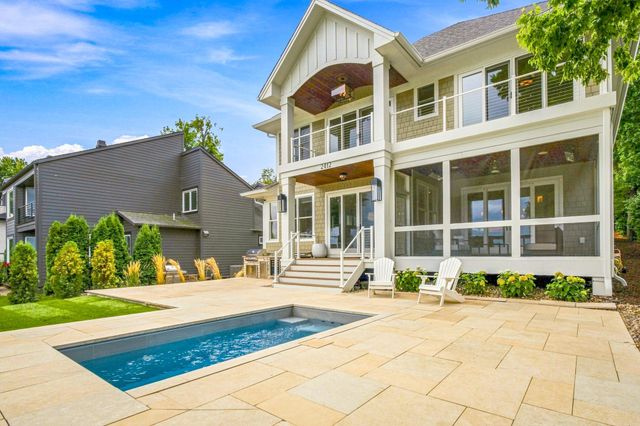 2412 Lafayette Road, Wayzata, MN 55391