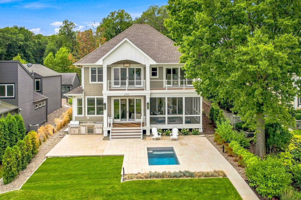 2412 Lafayette Road, Wayzata, MN 55391 — exterior