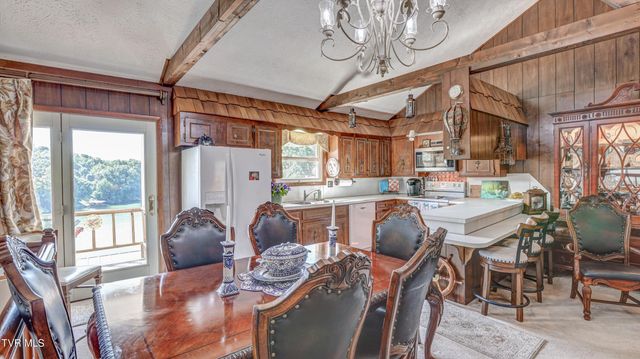 1458 East Shipley Ferry Road, Kingsport, TN 37663