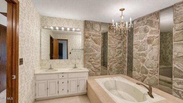 1458 East Shipley Ferry Road, Kingsport, TN 37663