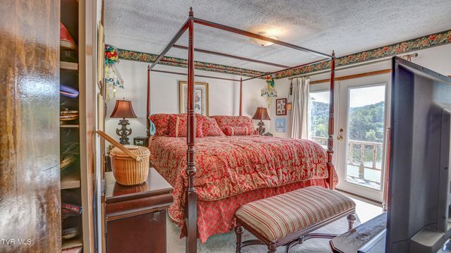 1458 East Shipley Ferry Road, Kingsport, TN 37663