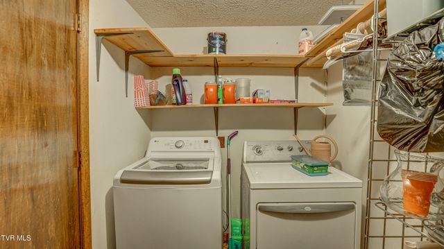 1458 East Shipley Ferry Road, Kingsport, TN 37663