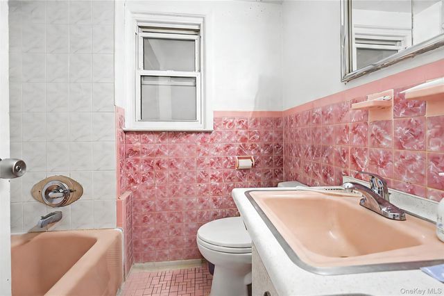 3644 170th Street, Flushing, NY 11358