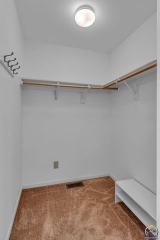 2393 SW Honeysuckle LN, Topeka, KS 66614