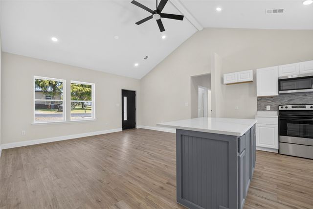 5293 County Road 921, Nevada, TX 75173