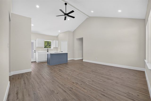 5293 County Road 921, Nevada, TX 75173