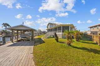 192 SPORTSMAN Drive, Welaka, FL 32193