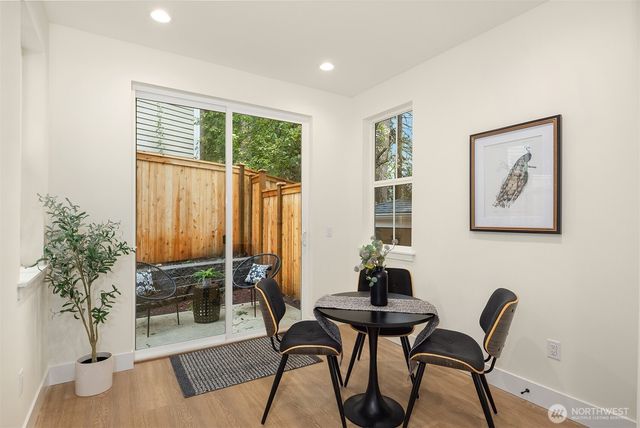 11812 NE 103rd Place, Kirkland, WA 98033