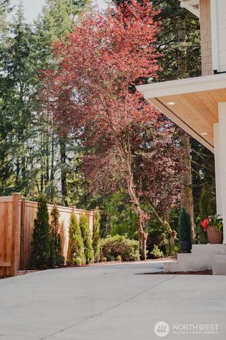 11812 NE 103rd Place, Kirkland, WA 98033