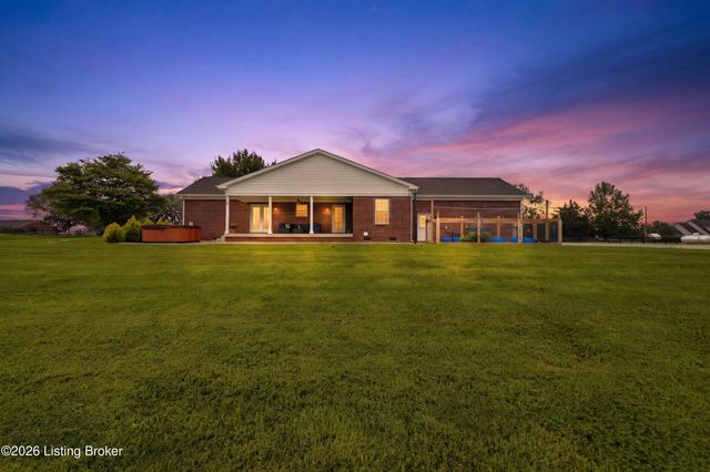 3712 Blossom Dr, La Grange, KY 40031