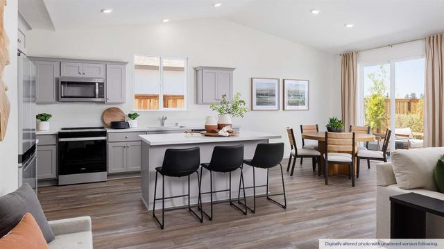 4108 Whitehead Way, Modesto, CA 95355