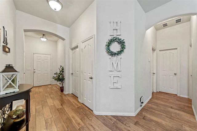 925 Remington Ranch Road, Mansfield, TX 76063