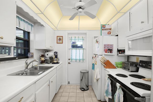 5277 SE Sea Island Way, Stuart, FL 34997