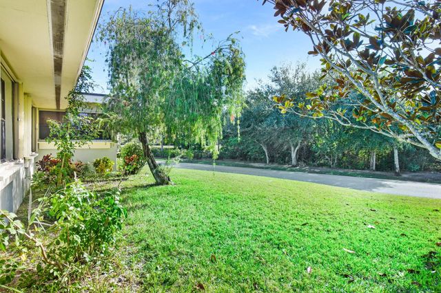 5277 SE Sea Island Way, Stuart, FL 34997