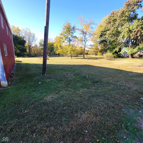 4082 W County Road 450 N, Greencastle, IN 46135