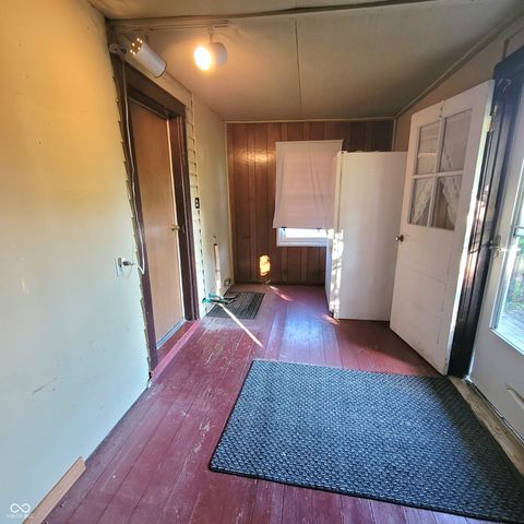 4082 W County Road 450 N, Greencastle, IN 46135